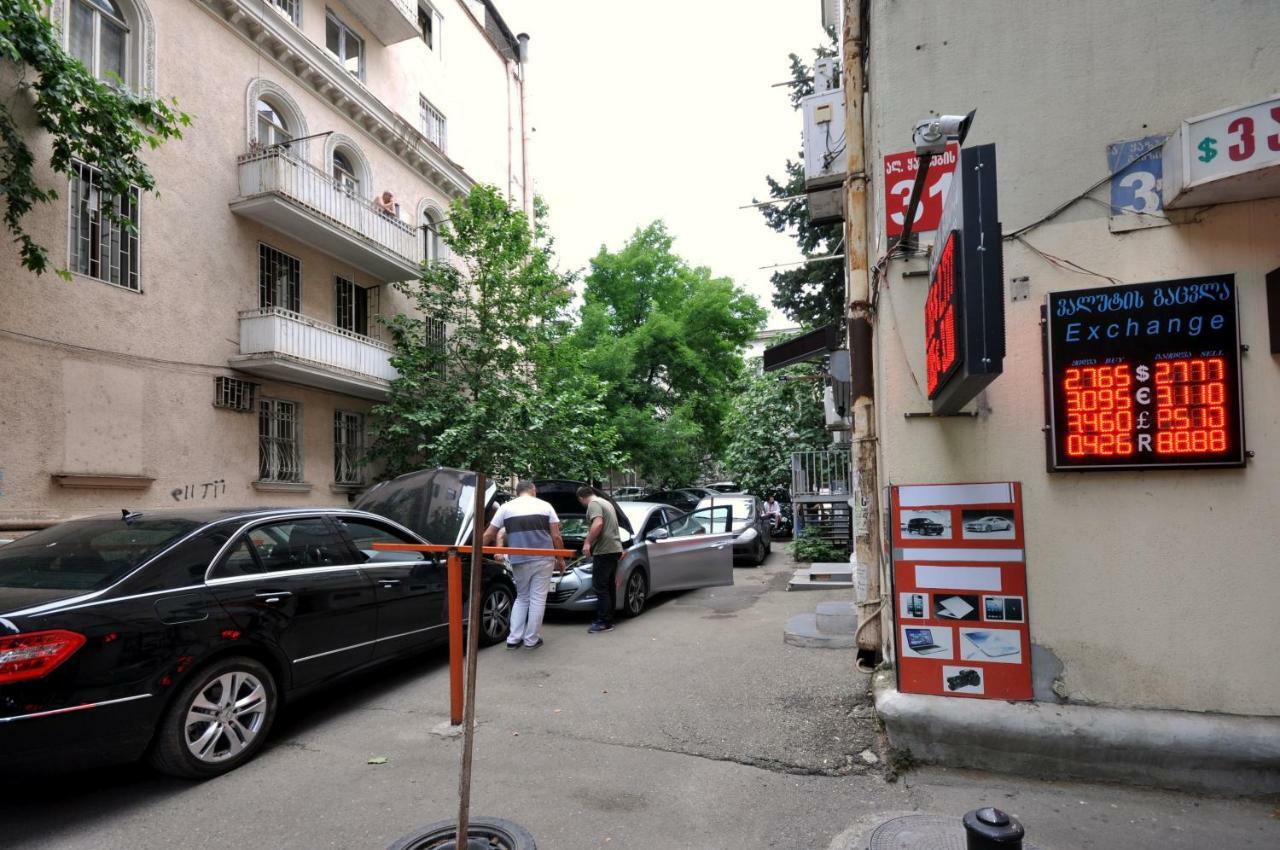 Dani Home Tbilisi Bagian luar foto